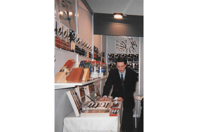 1993_Alexandre_Dubost_salon_Ambiente_Frankfurt